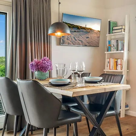 بيت للعطل Strandhaus Hörnum